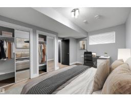 9013 90 St Nw, Edmonton, AB T6C3L8 Photo 22