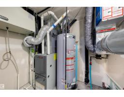 9013 90 St Nw, Edmonton, AB T6C3L8 Photo 25