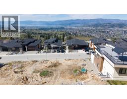 1181 Lone Pine Drive, Kelowna, BC V1P0A5 Photo 6