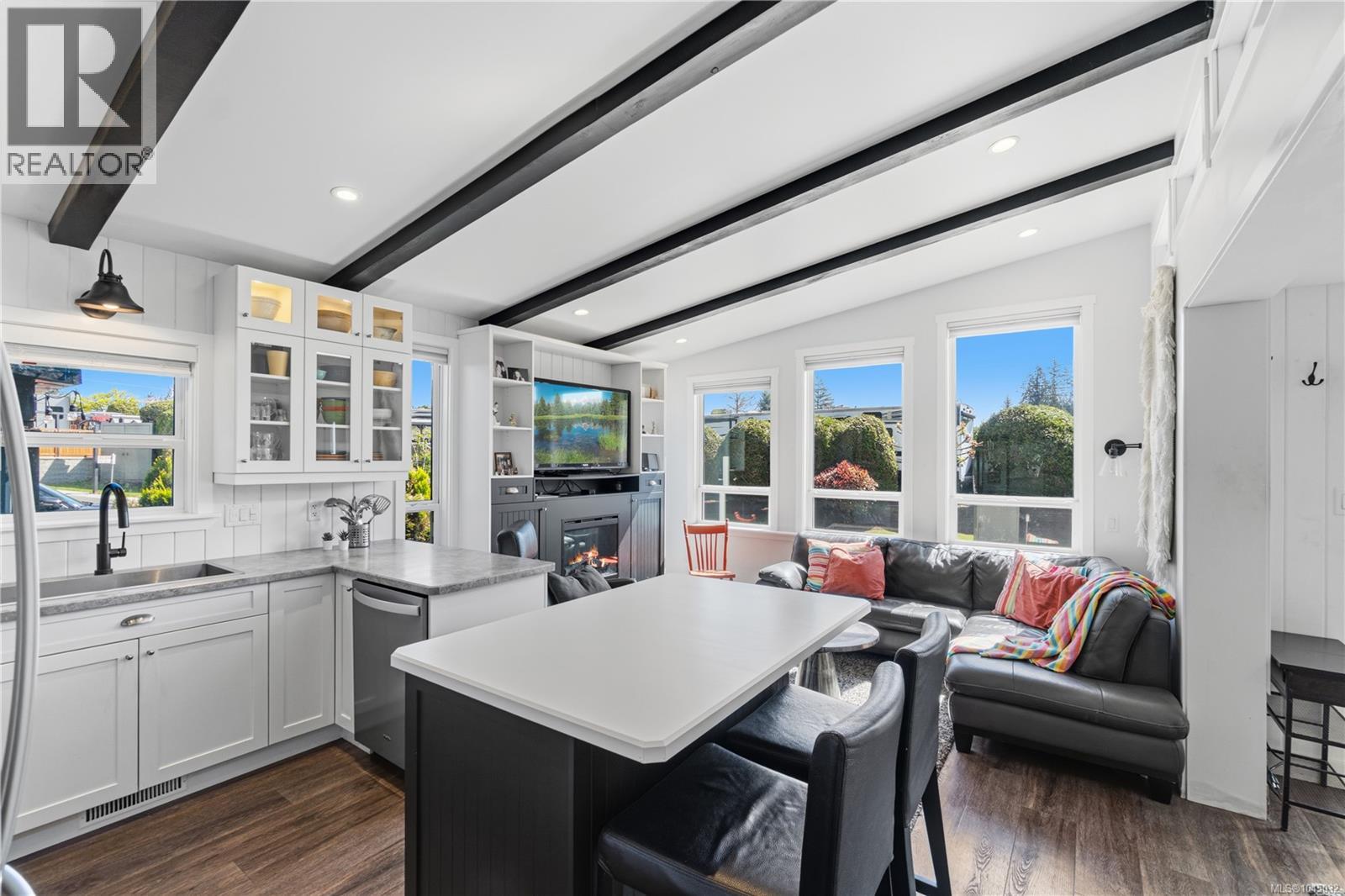 1116 Woss Lake Dr - 16