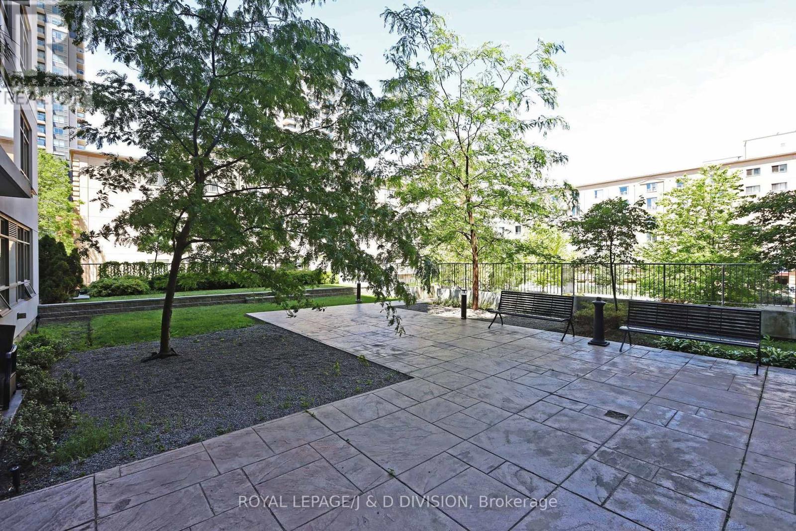 #511 816 LANSDOWNE AVENUE - 29