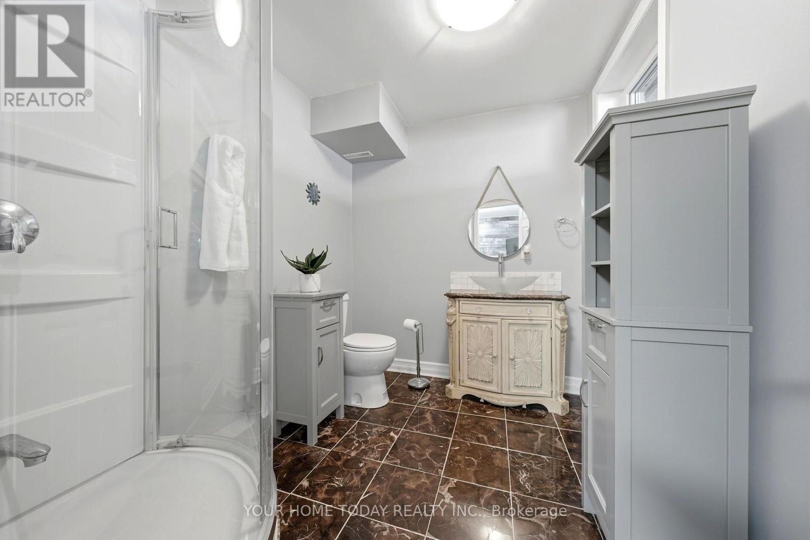 15585 CLAYHILL ROAD - 40