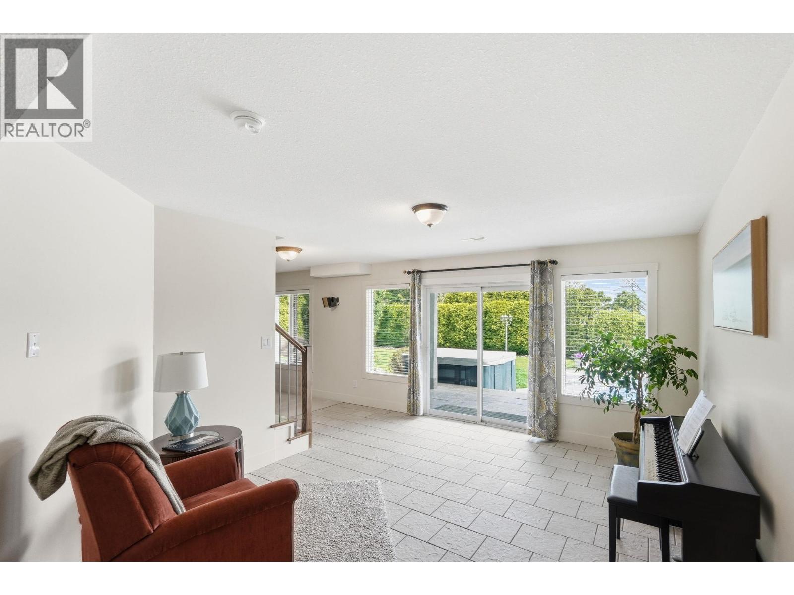  1577 Klein Road, West Kelowna
