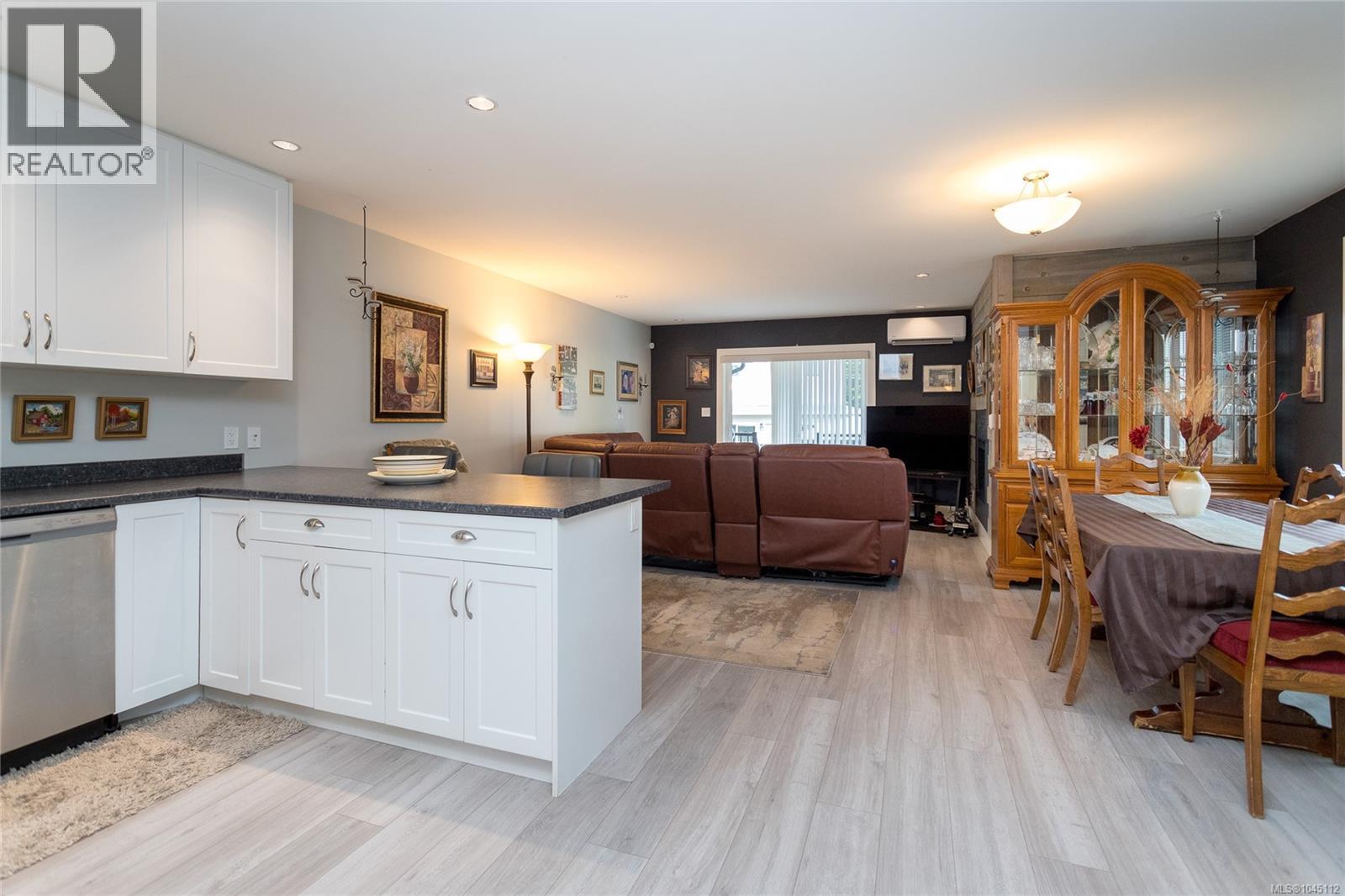 6869 Laura's Lane, Sooke