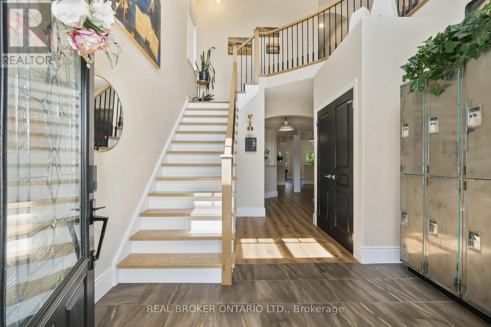 334 BLACKSMITH WAY - 4