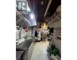 11 - 551 Richmond Street, London East, ON N6A3E9 Photo 13