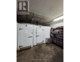 11 - 551 Richmond Street, London East, ON N6A3E9 Photo 16