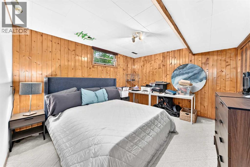 3313 42A Avenue Close - Image 32