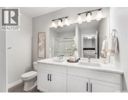 3012 Favel Drive, Regina, SK S4V4G2 Photo 35