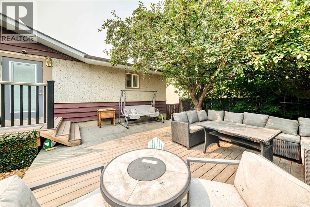 3313 42A Avenue Close - 15