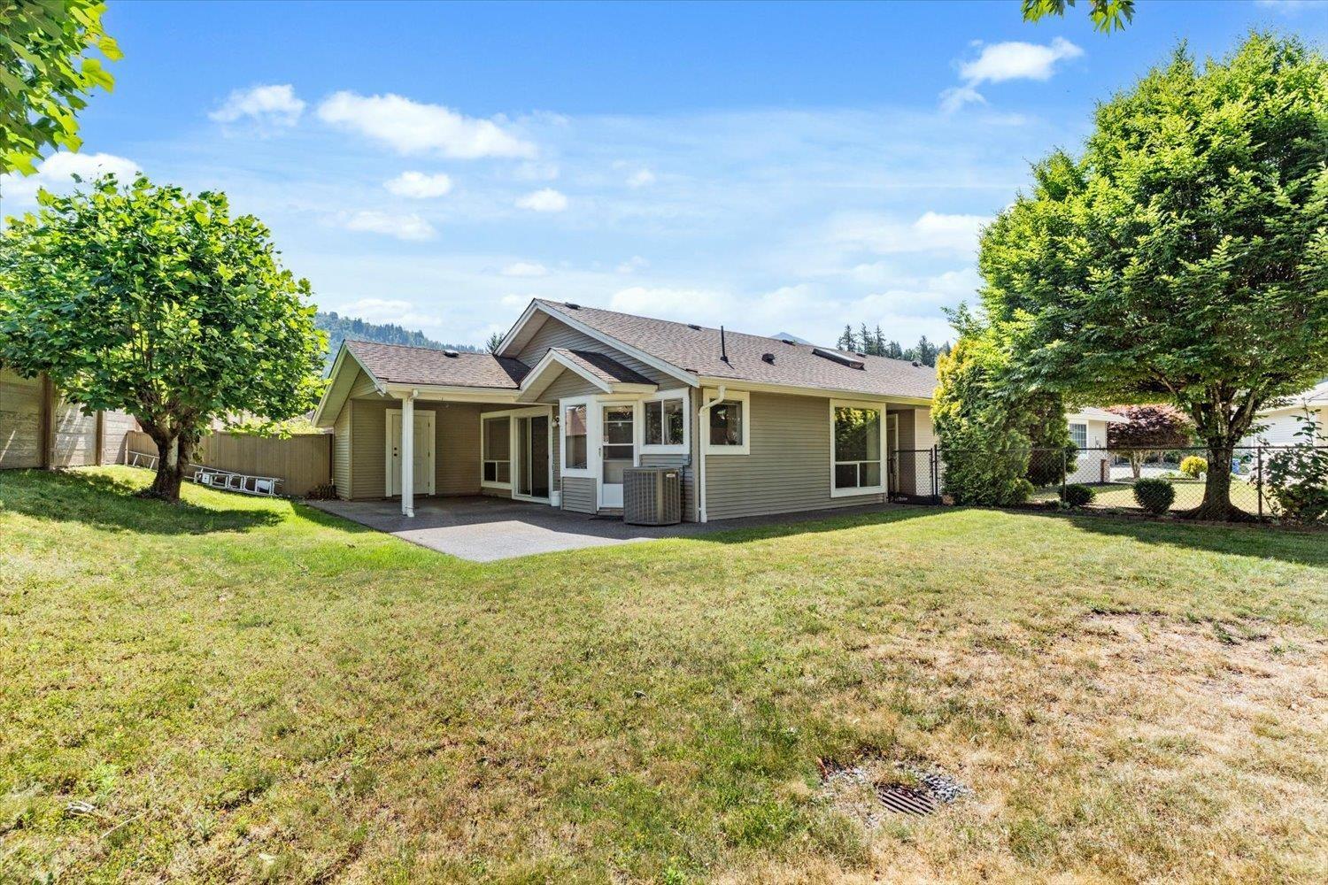 2 Bed, 2 Bath House for Sale in Chilliwack – 52 6001 PROMONTORY ROAD, Sardis South, Chilliwack – MLS# R3152390 - Image 30