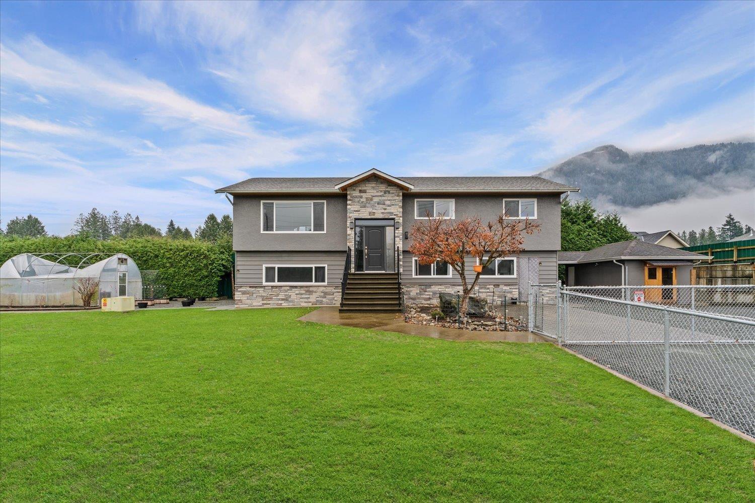 52464 YALE ROAD, East Chilliwack