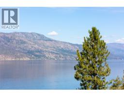 3548 Arrowroot Drive, Kelowna, BC V1V3G2 Photo 10