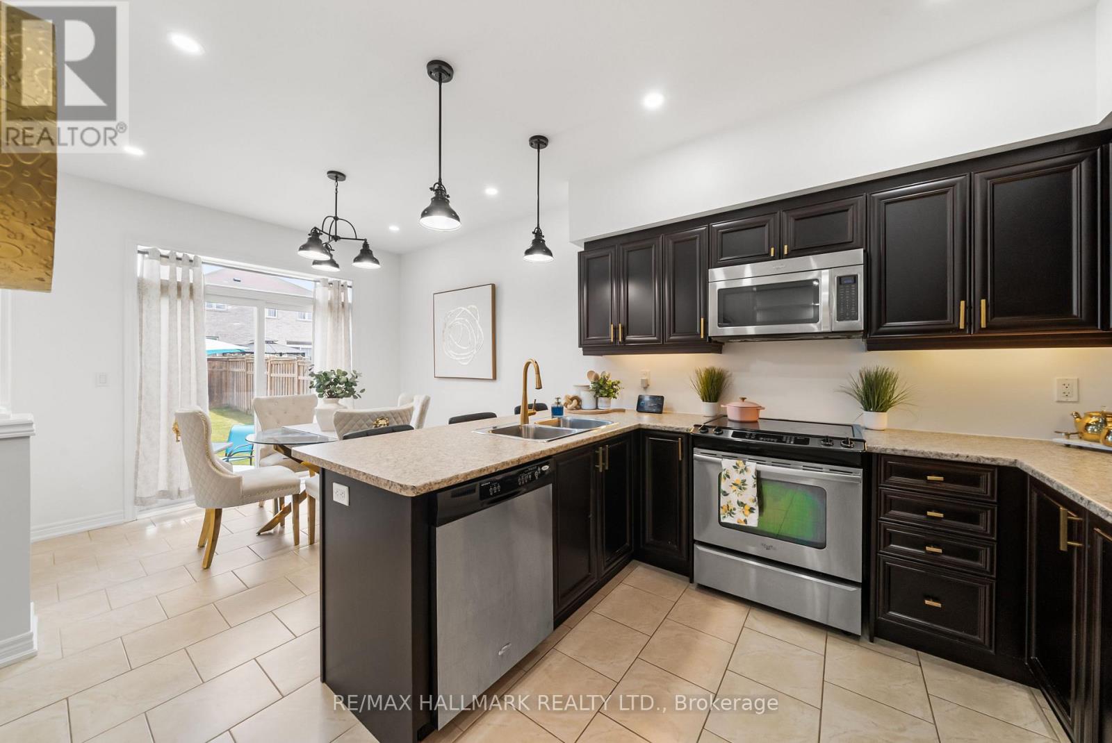 152 MCDONALD CRESCENT - Image 12