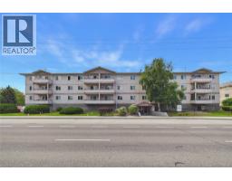 303 993 KLO Road, Kelowna