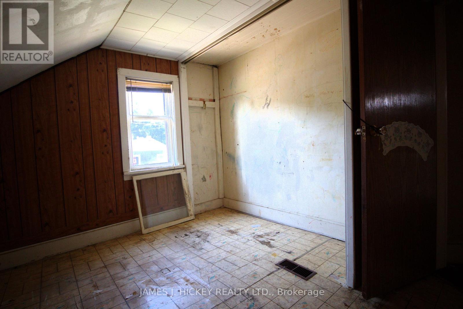 979 LEA STREET - Image 18