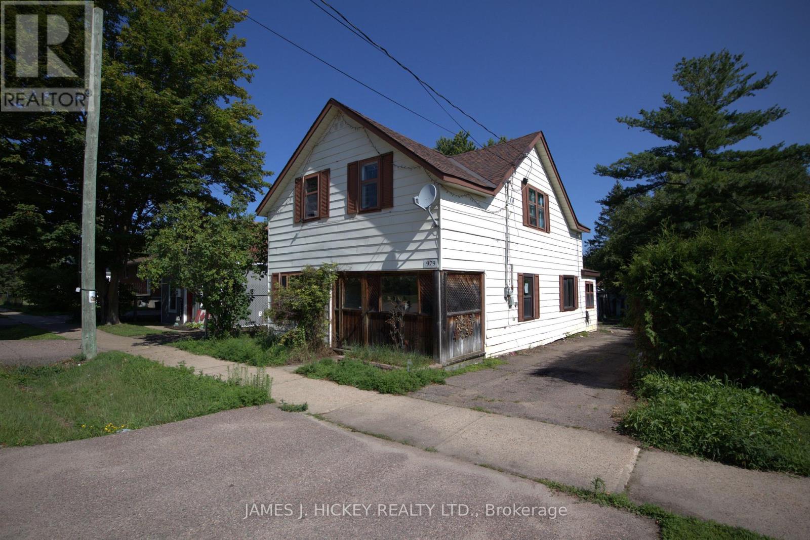979 LEA STREET - 1