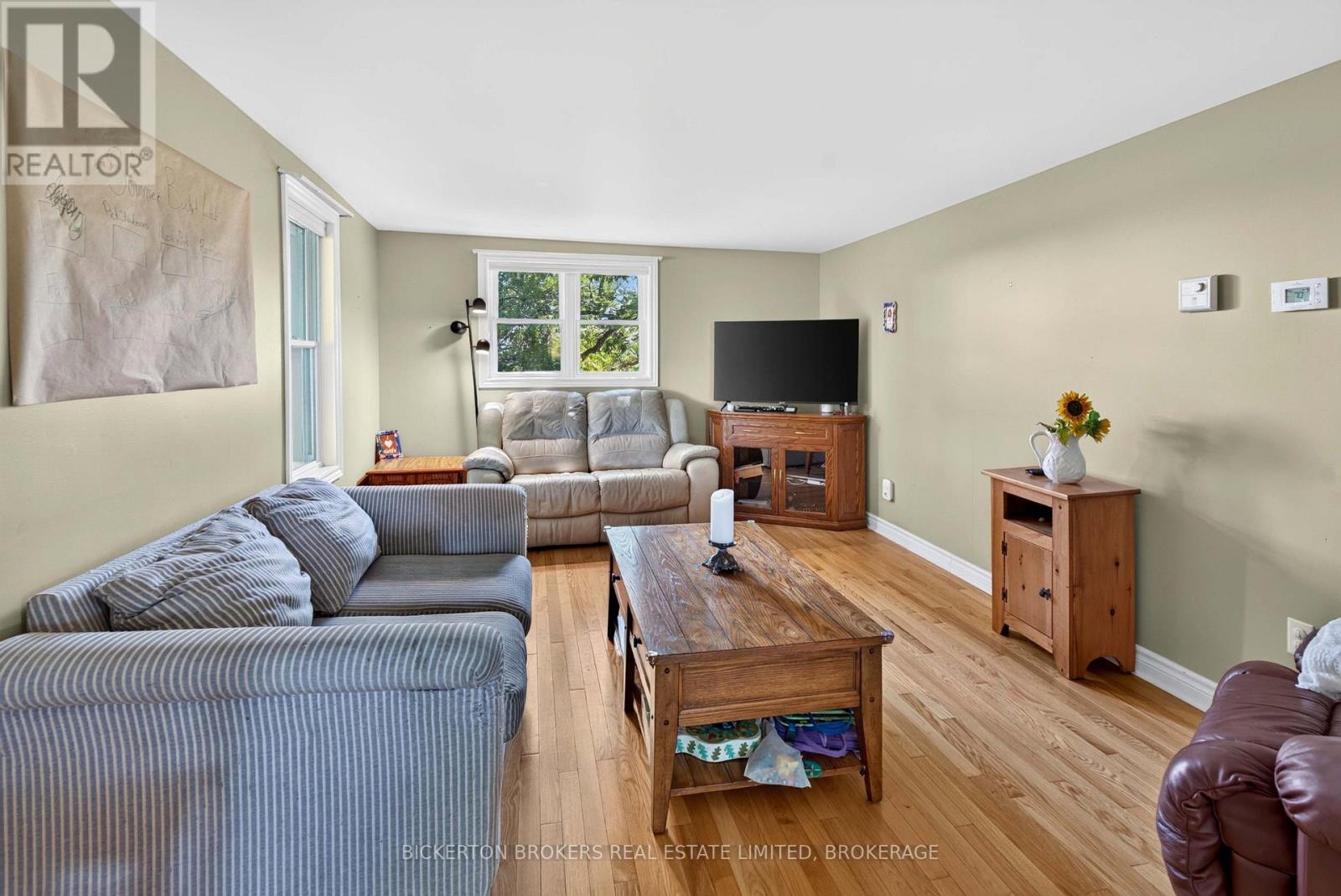 806 EDEN GROVE ROAD S - Image 10