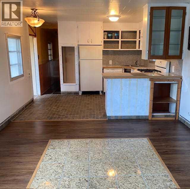 7, 726 CARMICHAEL Lane - Image 5