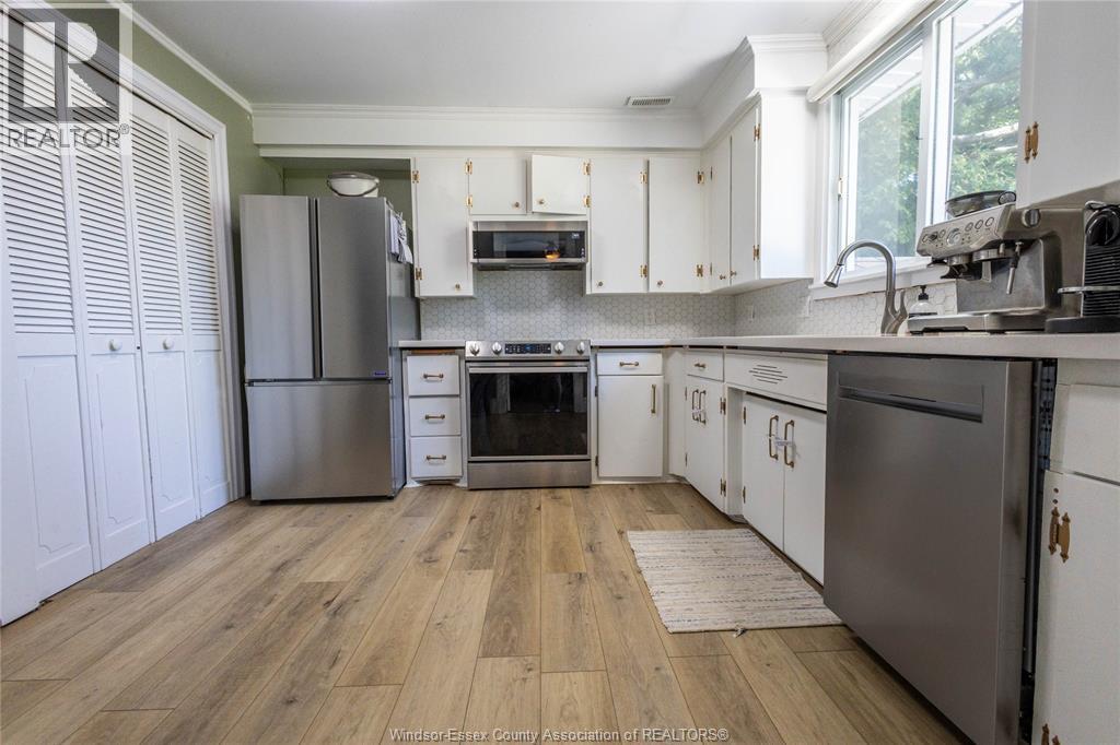 383 ERIE VIEW AVENUE - 10