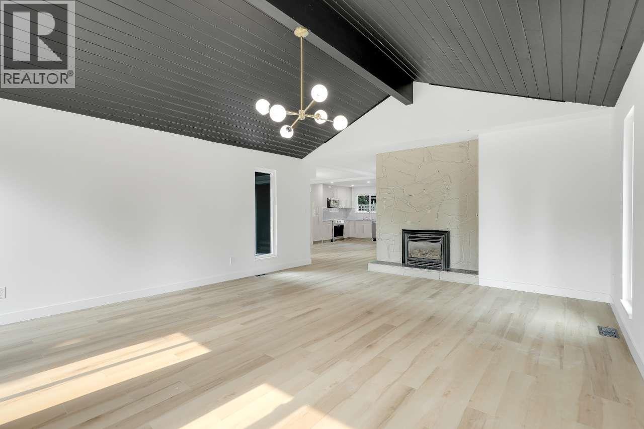 869 GALE Drive, Tsawwassen