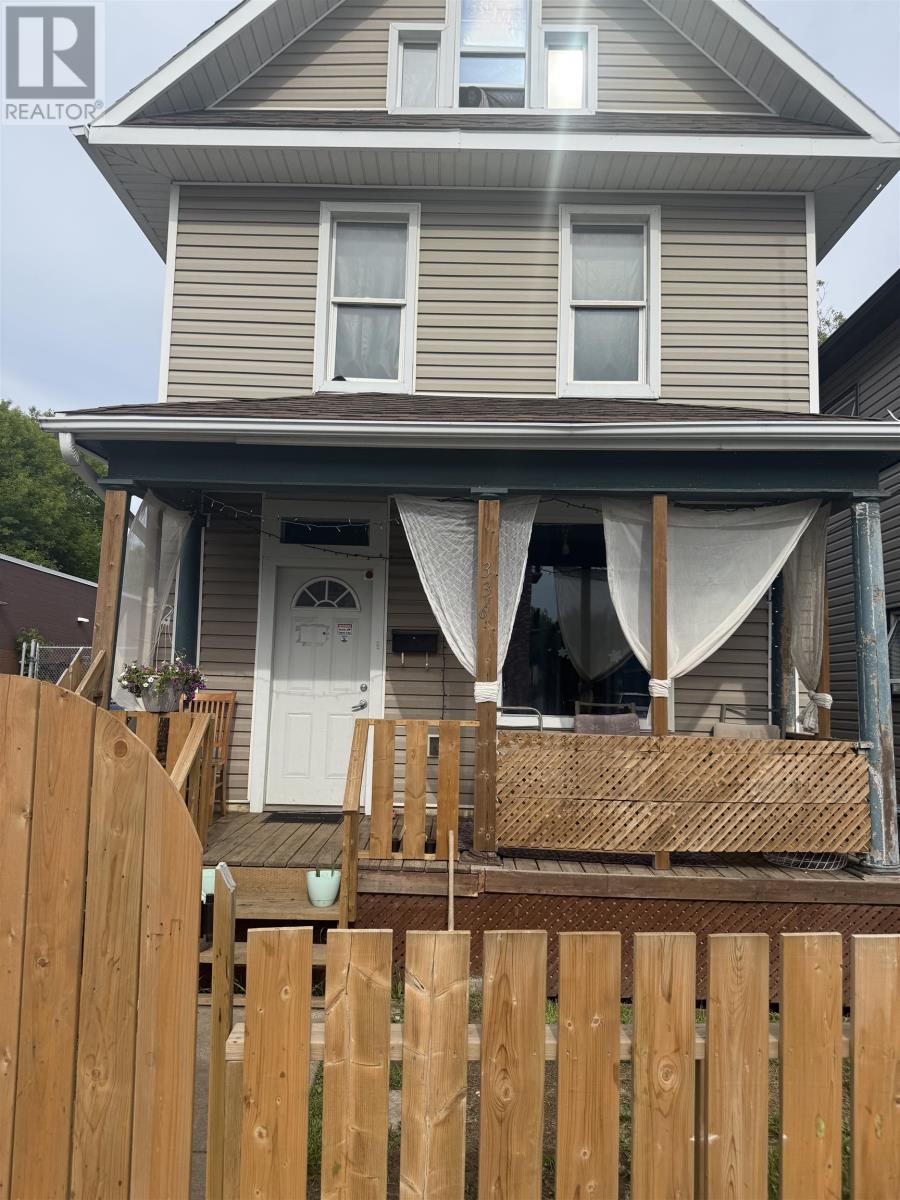 336 May Street North - 1