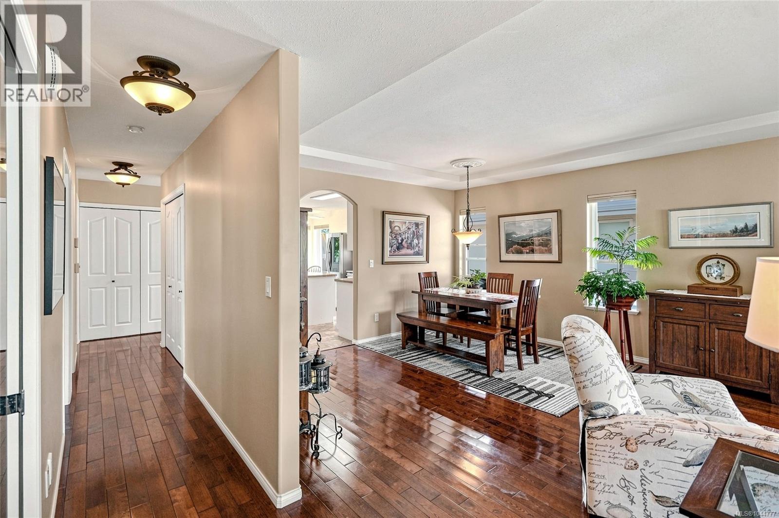 808 Stanhope Rd - 6