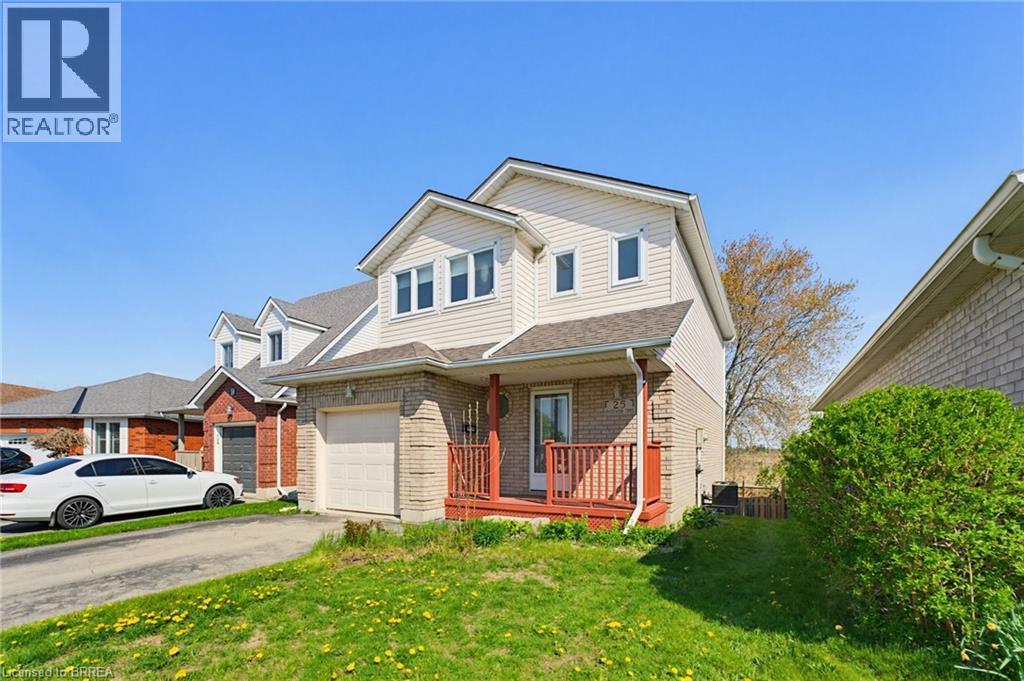 25 ANASTASIA Crescent, Brantford — photo 3