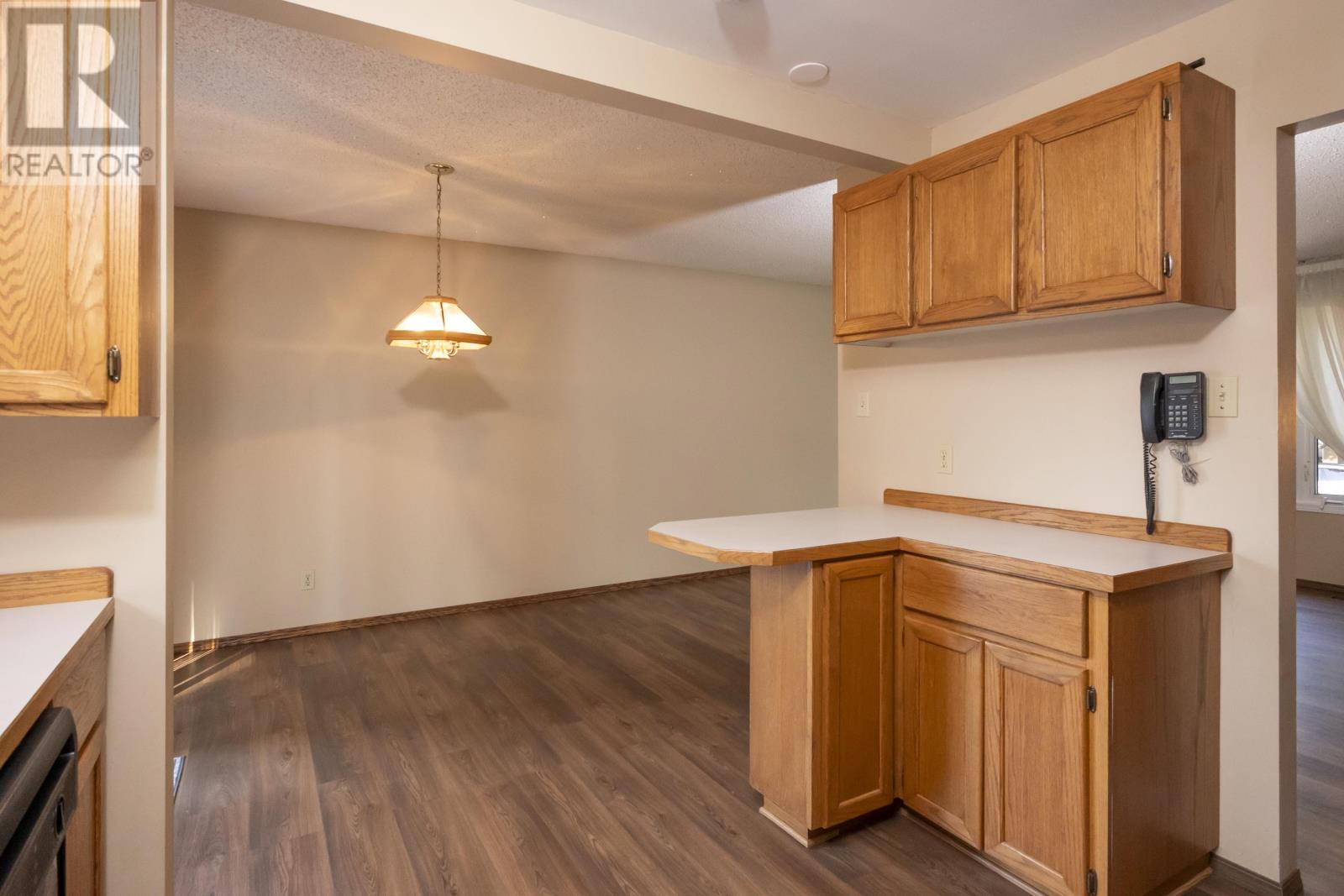 256 Fairbanks CRES - Image 12
