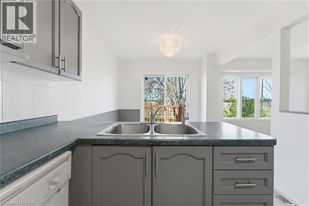 25 ANASTASIA Crescent - 14