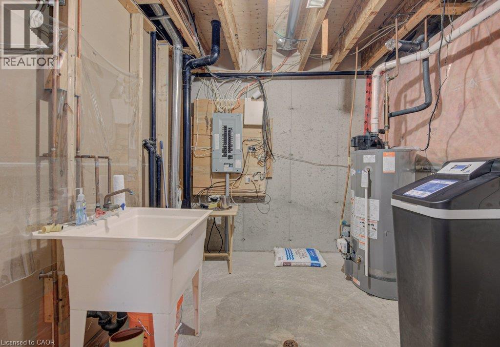 #29 20 ISHERWOOD Avenue - Image 38
