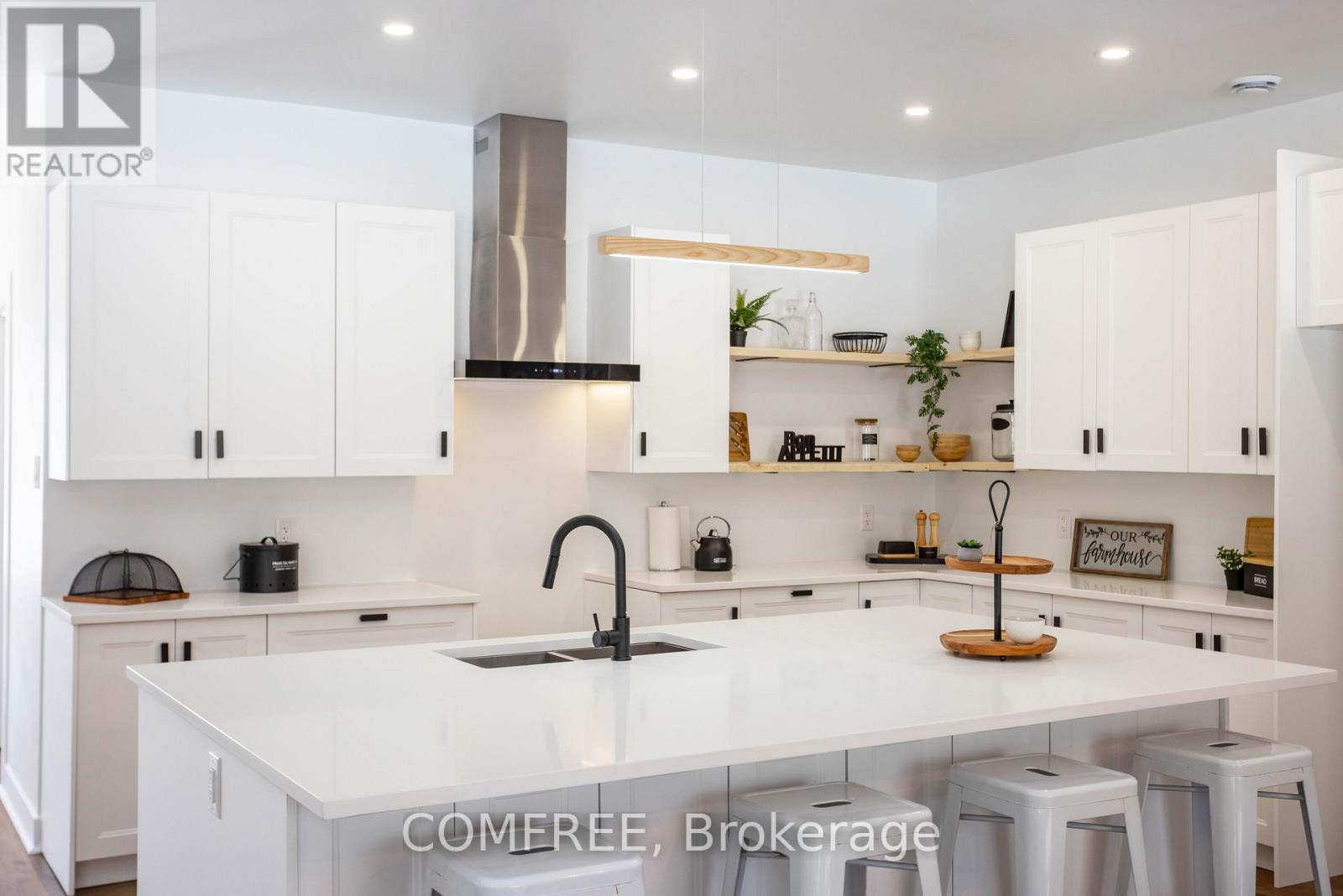 3244 PICHE ROAD - 7