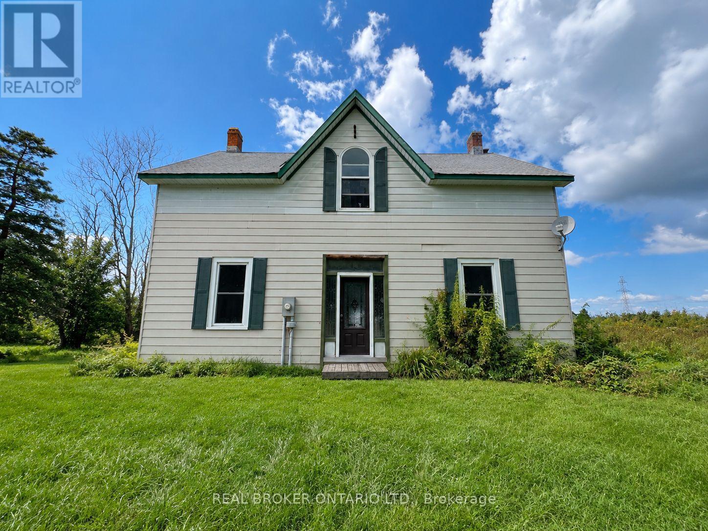 888 TOWNLINE ROAD - 1