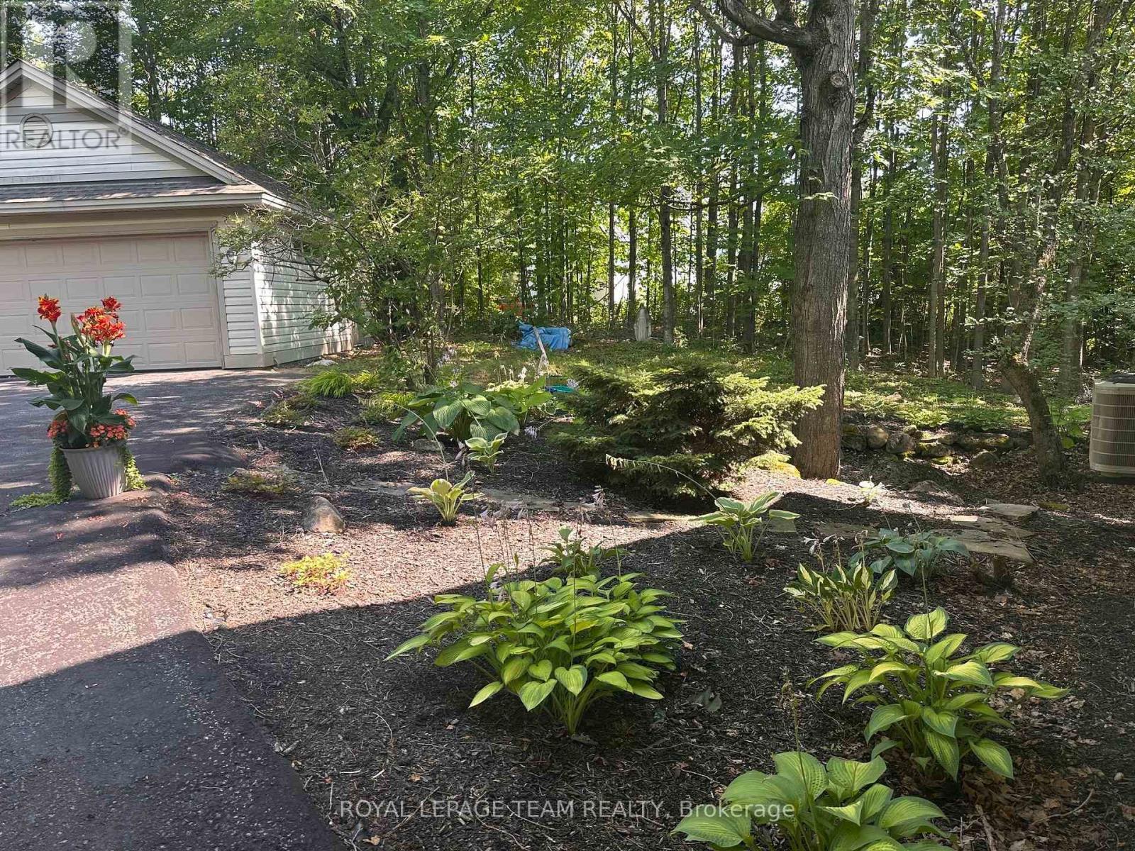 912 MAPLE HILL ROAD - 43