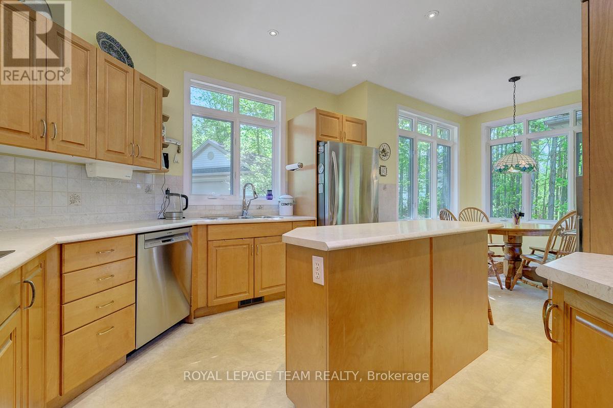 912 MAPLE HILL ROAD - 9