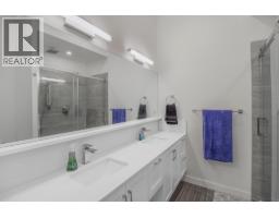 703 15a Crescent Unit# 15, Invermere, BC V0A1K0 Photo 19