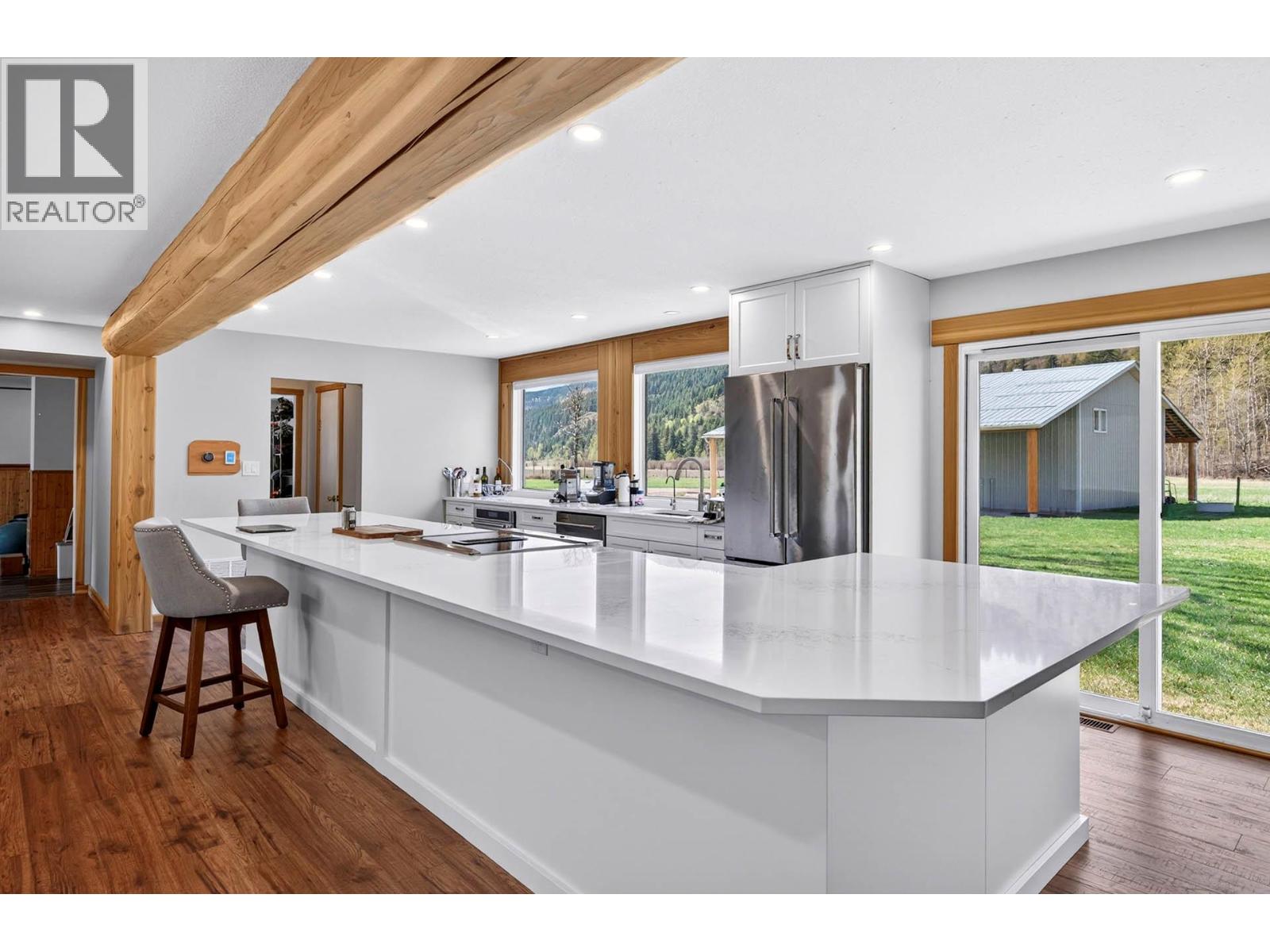 985 OLD N THOMPSON Highway - Image 11