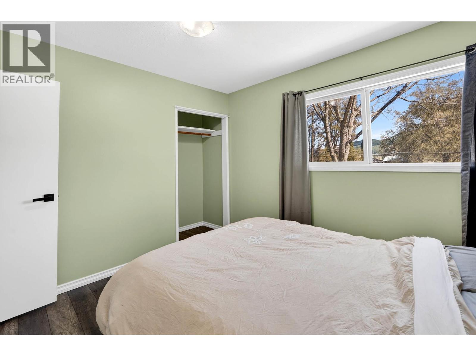 985 OLD N THOMPSON Highway - 25