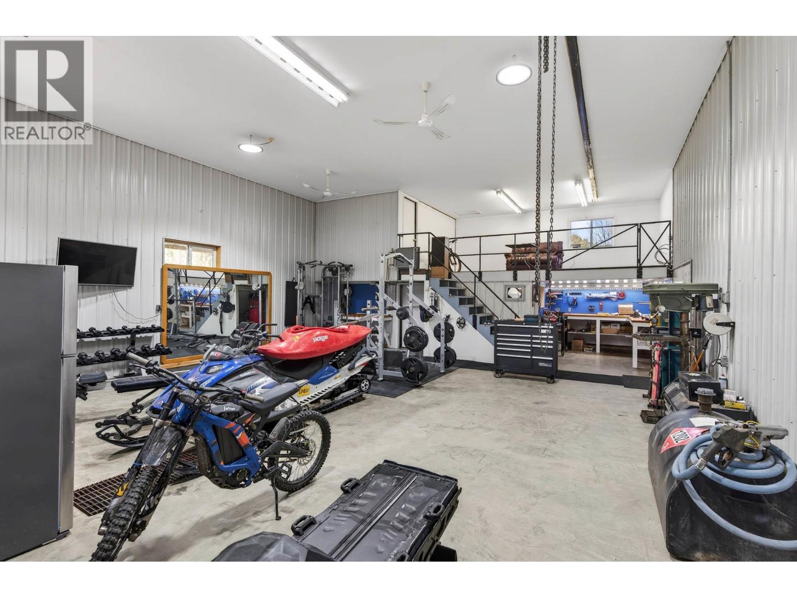 985 OLD N THOMPSON Highway - Image 53