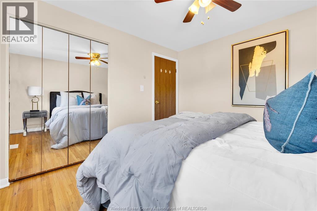 4025 MOUNT ROYAL - 18