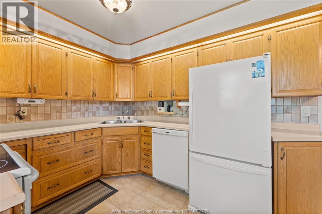 5086 COLBOURNE DRIVE - 11