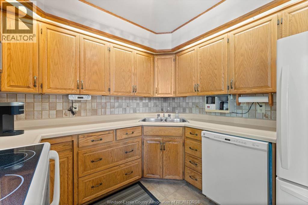 5086 COLBOURNE DRIVE - 12