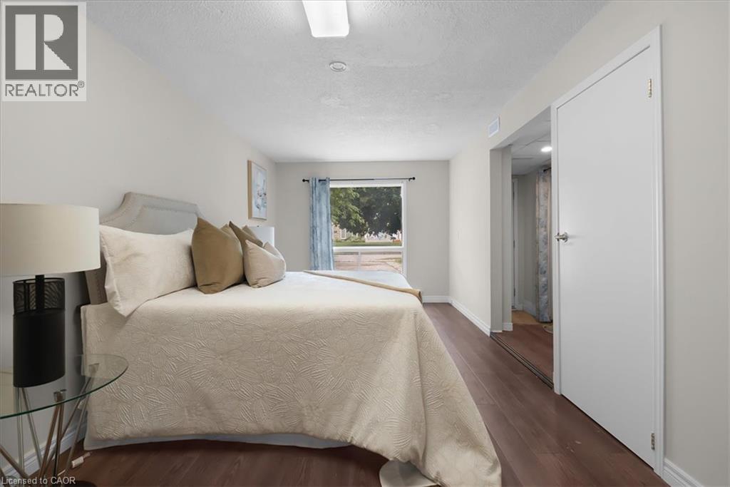 421 BAIRSTOW Crescent - 25