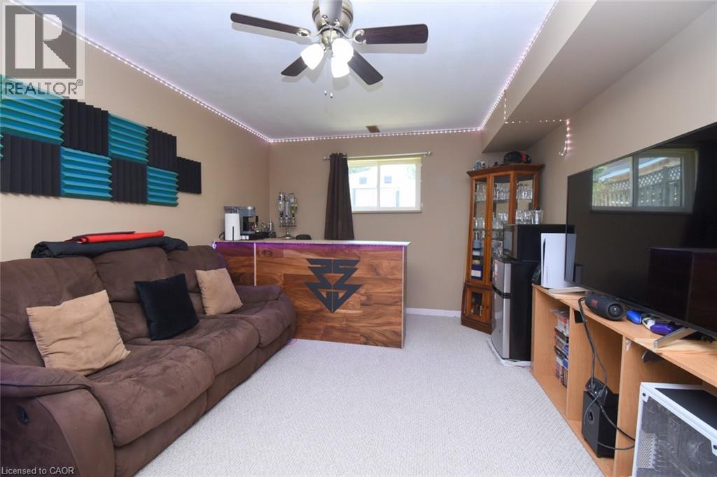 5-bedroom home for sale at 24 BUCHANAN Drive, Caledonia ON · photo 26 of 44