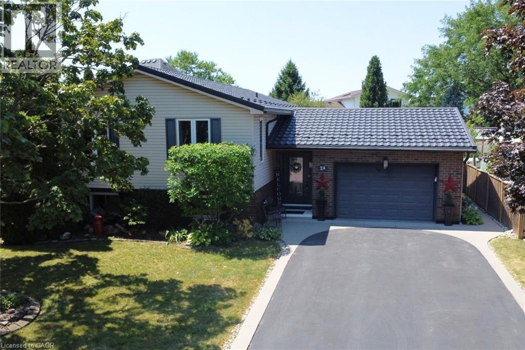 5-bedroom home for sale at 24 BUCHANAN Drive, Caledonia ON · photo 43 of 44