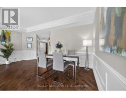 1403 - 38 Avenue Road, Toronto, ON M5R2G2 Photo 9