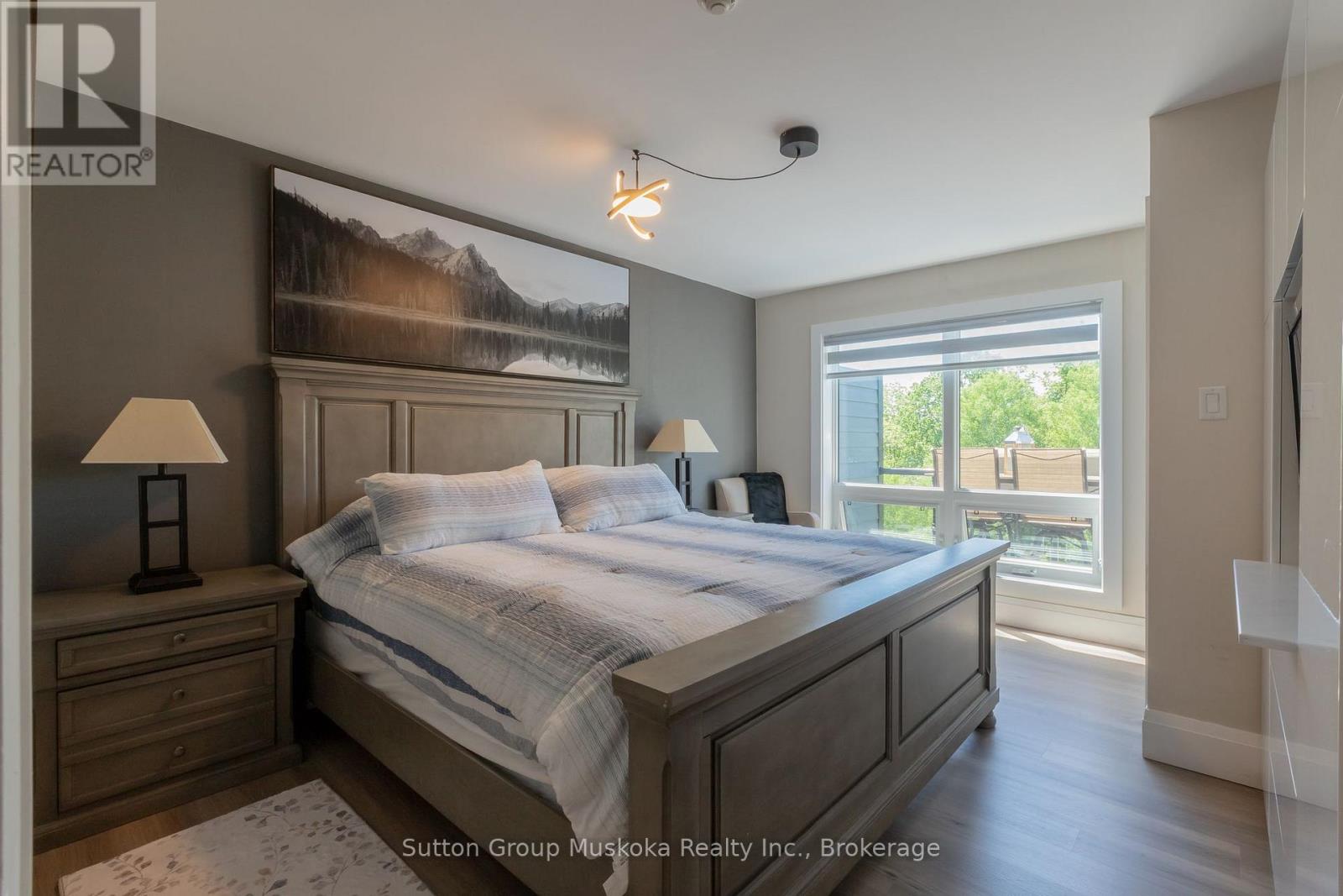 #54 54-305 DEERHURST, SUMMIT LODGE DRIVE - Image 13