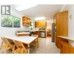 2 Robinter Drive, Toronto, ON M2M3P9 Photo 17