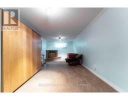 2 Robinter Drive, Toronto, ON M2M3P9 Photo 30