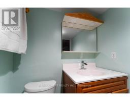 2 Robinter Drive, Toronto, ON M2M3P9 Photo 33